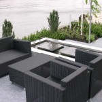 moderne tuin RVS waterelement vijver megategels rivius tuinontwerp